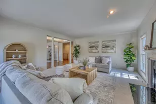 14 Stratford Pl, Monterey, CA 93940 - Photo 10
