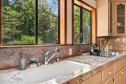 164 Filbert Rd, Woodside, CA 94062 - Photo 10