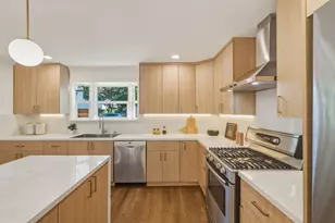 250 Alexander Ave, Redwood City, CA 94061 - Photo 4