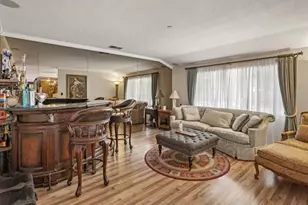Walglen Ct, San Jose, CA 95136 - Photo 2