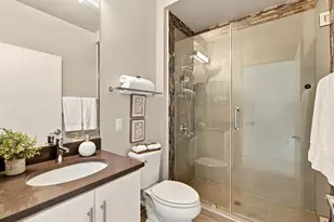 Friedell St, San Francisco, CA 94124 - Photo 34