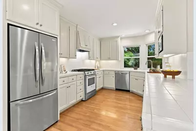 1604 White Oak Way, San Carlos, CA 94070 - Photo 12