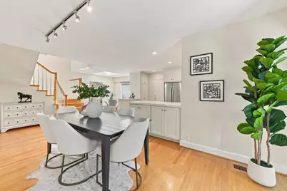 1604 White Oak Way, San Carlos, CA 94070 - Photo 18