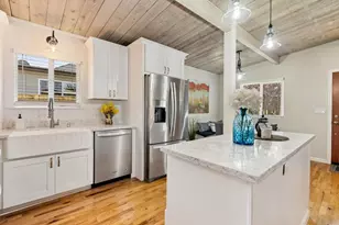 553 English Ave, Monterey, CA 93940 - Photo 10