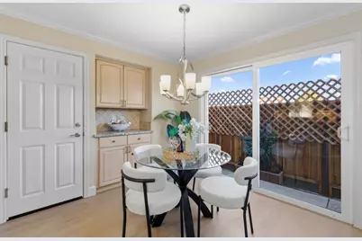 82 Dot Ave, Campbell, CA 95008 - Photo 8