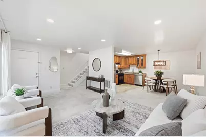 490 Auburn Way 15, San Jose, CA 95129 - Photo 1