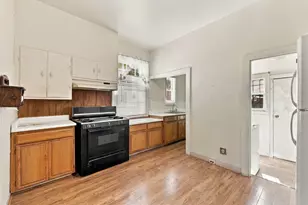 5619 Harmon Ave, Oakland, CA 94621 - Photo 14