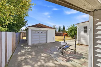 5619 Harmon Ave, Oakland, CA 94621 - Photo 36