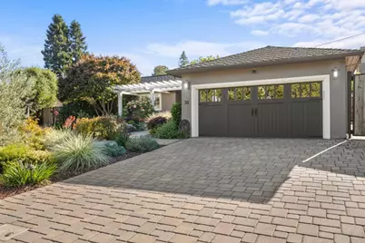30 Yorkshire Ln, Redwood City, CA 94062 - Photo 8
