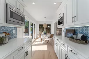 26209 Dori Ln, Los Altos Hills, CA 94022 - Photo 22