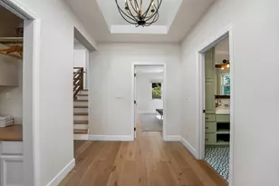 26209 Dori Ln, Los Altos Hills, CA 94022 - Photo 28