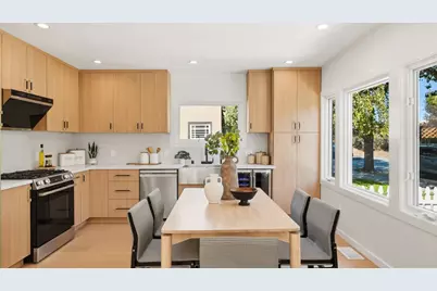 1425 California Dr, Burlingame, CA 94010 - Photo 12