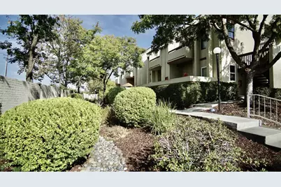 1663 Branham Park Ct, San Jose, CA 95118 - Photo 20