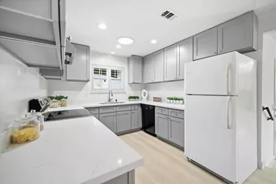 38879 Jonquil Dr, Newark, CA 94560 - Photo 14