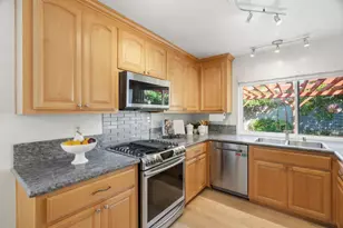 1309 Dentwood Dr, San Jose, CA 95118 - Photo 14