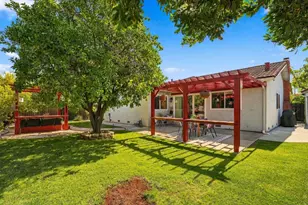 1309 Dentwood Dr, San Jose, CA 95118 - Photo 32