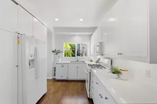 732 Farringdon Ln, Burlingame, CA 94010 - Photo 12