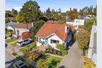 732 Farringdon Ln, Burlingame, CA 94010 - Photo 30