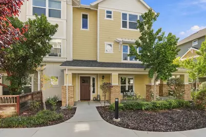403 S Hummingbird Ln, San Mateo, CA 94402 - Photo 1