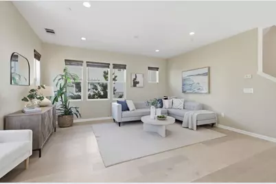 403 S Hummingbird Ln, San Mateo, CA 94402 - Photo 12