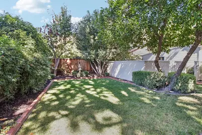 1681 Hanchett Ave, San Jose, CA 95128 - Photo 36