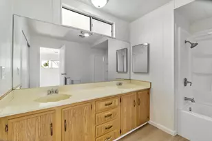 2097 Dalis Garden Dr 79, Concord, CA 94518 - Photo 32