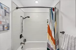 289 Martinvale Ln, San Jose, CA 95119 - Photo 16