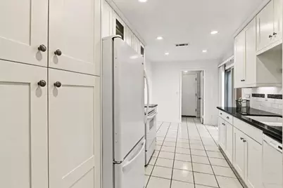6082 Montgomery Ct, San Jose, CA 95135 - Photo 14