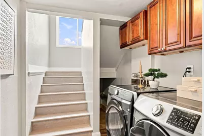 135 Farallones St, San Francisco, CA 94112 - Photo 18