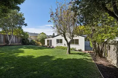 419 Voelker Dr, San Mateo, CA 94403 - Photo 14