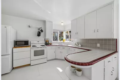 184 S 19th St, San Jose, CA 95116 - Photo 12