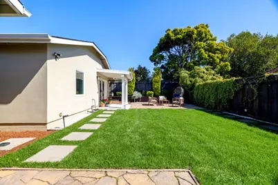1575 Mizzen Ln, Half Moon Bay, CA 94019 - Photo 18