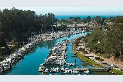 324 Harbor Dr, Santa Cruz, CA 95062 - Photo 42