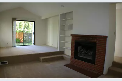 735 E Homestead Rd, Sunnyvale, CA 94087 - Photo 4