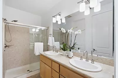1355 McKinley Ct, San Jose, CA 95126 - Photo 20