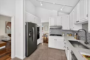 554 Castle St, Daly City, CA 94014 - Photo 12