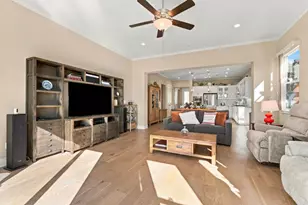 Sunflower Dr, Hollister, CA 95023 - Photo 8