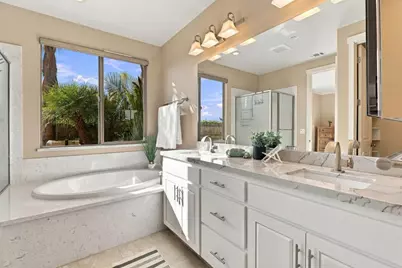 Sunflower Dr, Hollister, CA 95023 - Photo 32