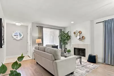 432 Bella Corte, Mountain View, CA 94043 - Photo 4