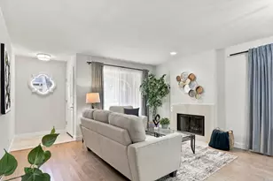 432 Bella Corte, Mountain View, CA 94043 - Photo 4