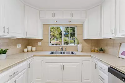 1725 30th Ave, Santa Cruz, CA 95062 - Photo 14