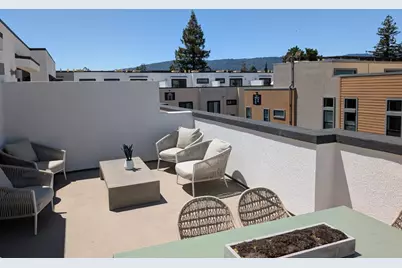 11145 Maple Pl 33-07 Plan 2, Saratoga, CA 95070 - Photo 2