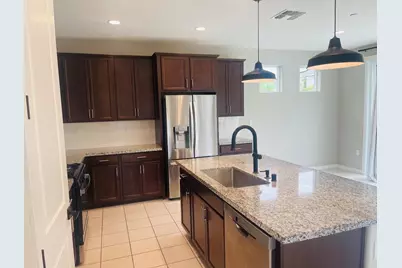 665 Tanoak Ct, Hollister, CA 95023 - Photo 6