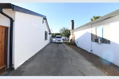 1960 Story Rd, San Jose, CA 95122 - Photo 22
