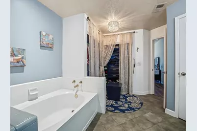 7706 Galloway Dr, San Jose, CA 95135 - Photo 34