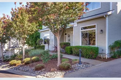 7706 Galloway Dr, San Jose, CA 95135 - Photo 4