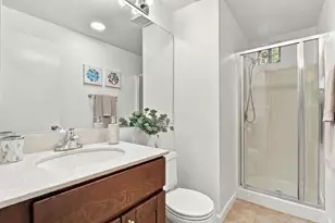 637 Atherton Pl 403, Hayward, CA 94541 - Photo 20