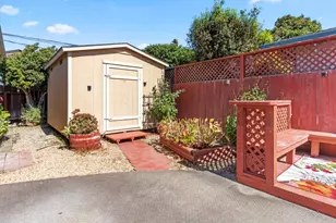 1069 University Ave, Salinas, CA 93901 - Photo 8