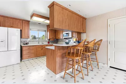 1069 University Ave, Salinas, CA 93901 - Photo 6