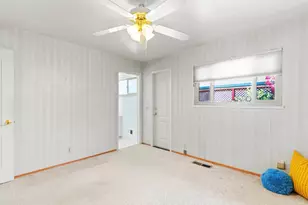 1069 University Ave, Salinas, CA 93901 - Photo 16